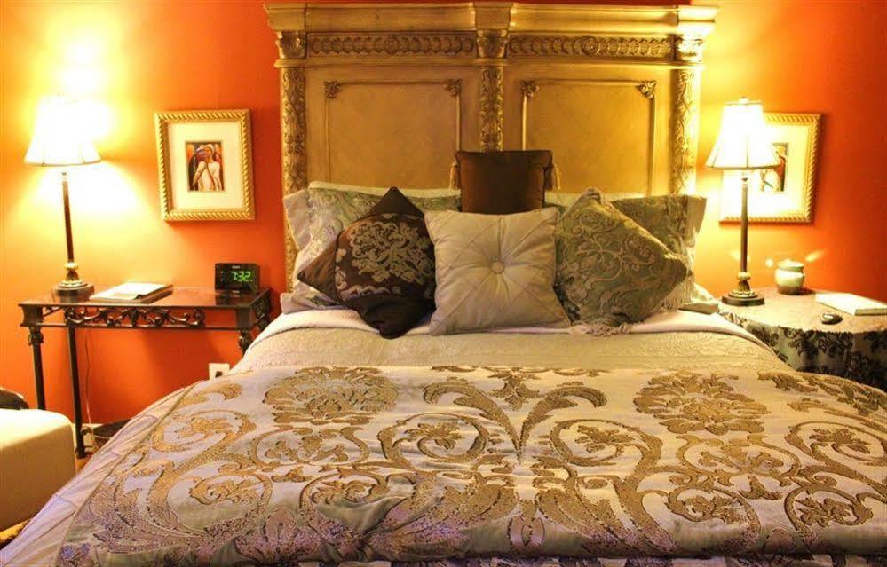 Pure Nuphoria Bed & Breakfast National Harbor Exterior photo